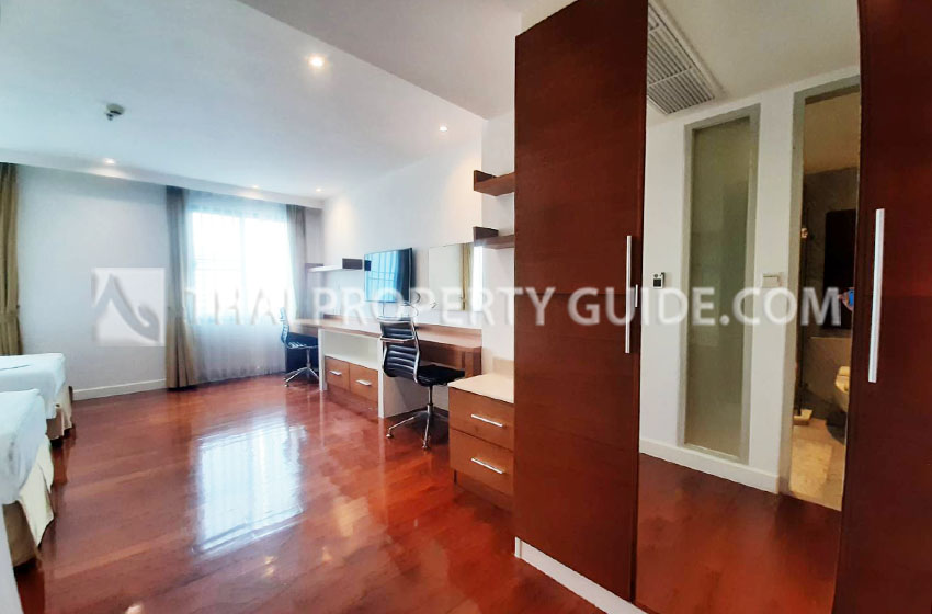 Service Apartment in Bangnatrad 